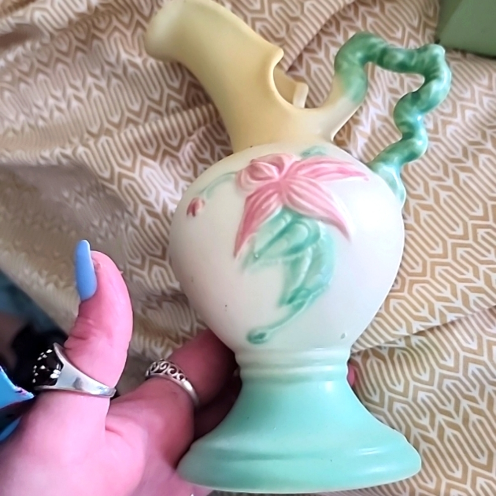 Vintage Hull pottery